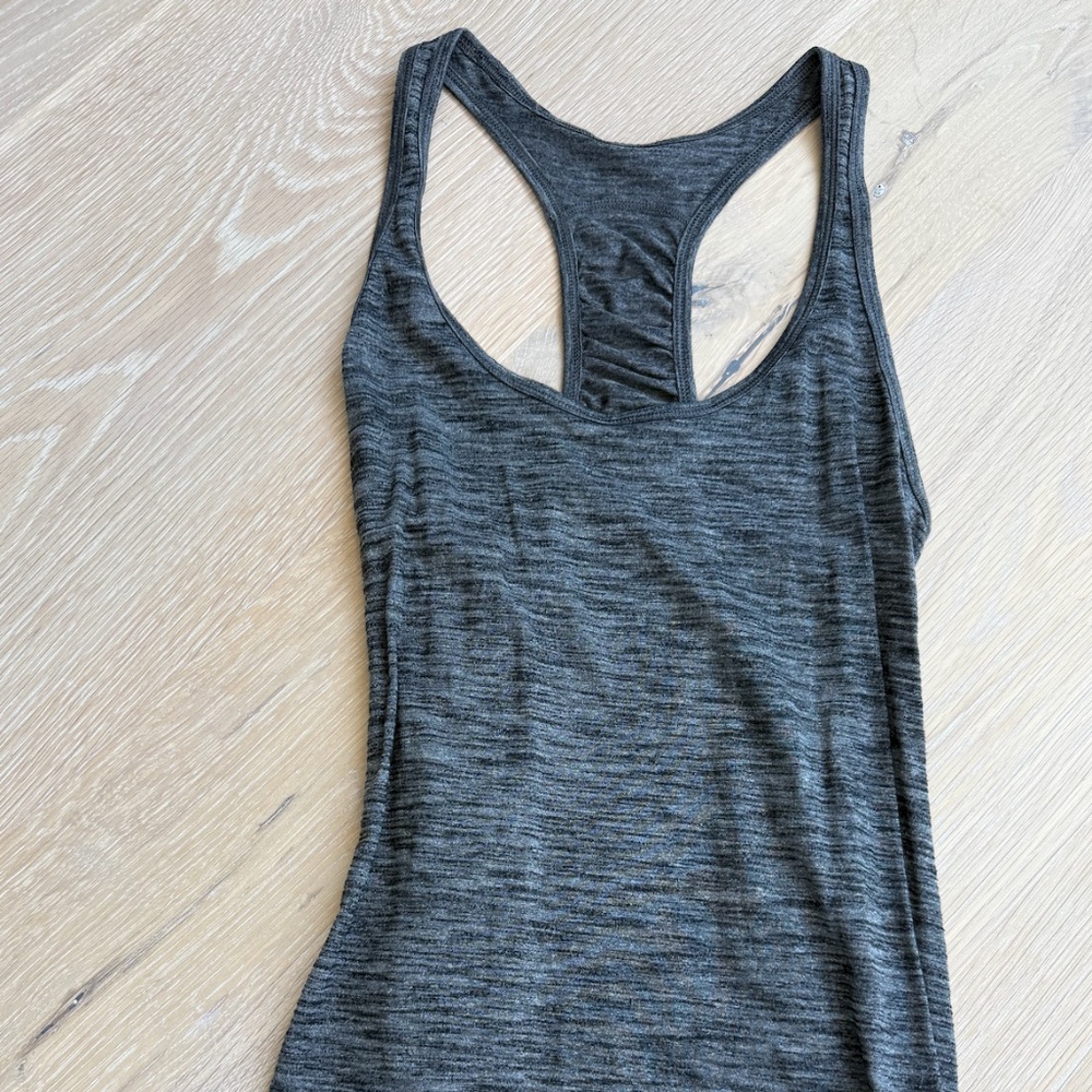 Lululemon Gray / Black heathered running tank top size 4